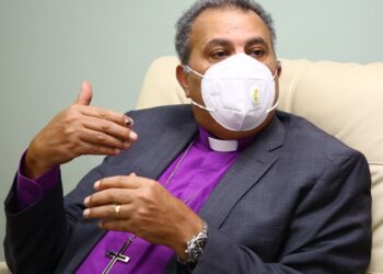 القس أندريه زكى