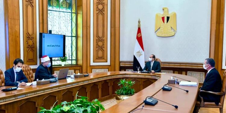 الرئيس يوجه بتكوين جيل متميز من الأئمة والدعاة المستنيرين