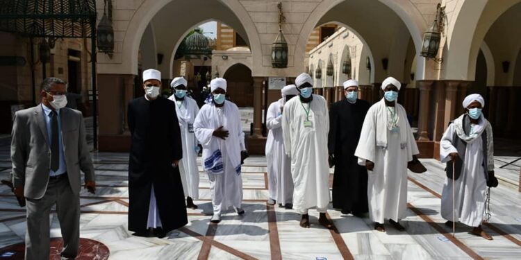 التمسك بالأخلاق الفاضلة والقيم النبيلة من أهم ركائز قيام الدول والحضارات 