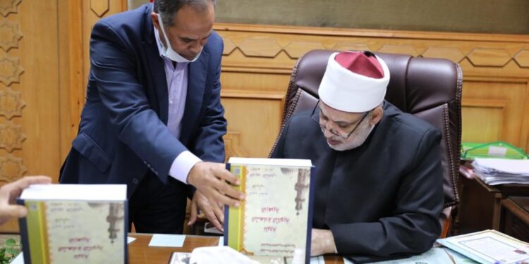 وكيل الأزهر يعتمد نتيجة الدور الثاني للشهادة الثانوية الأزهرية