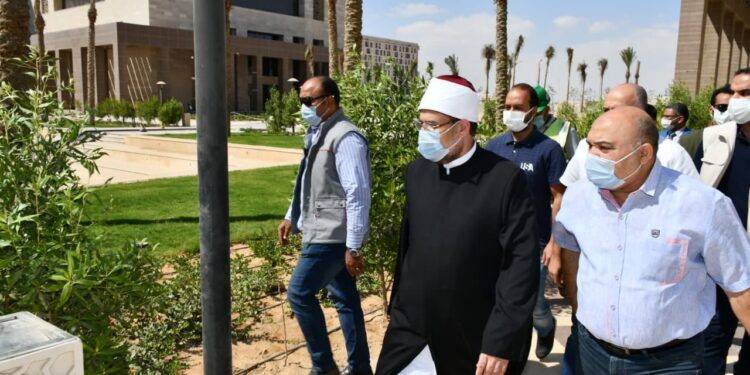 وزير الأوقاف يتفقد المبنى الجديد لوزارة الأوقاف بالعاصمة الإدارية الجديدة