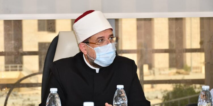 وزير الأوقاف يتفقد المبنى الجديد لوزارة الأوقاف بالعاصمة الإدارية الجديدة