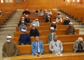 دورة تدريبية للأئمة بجامعة جنوب الوادى في مجال تنظيم الأسرة ووسائل التواصل الإجتماعى
