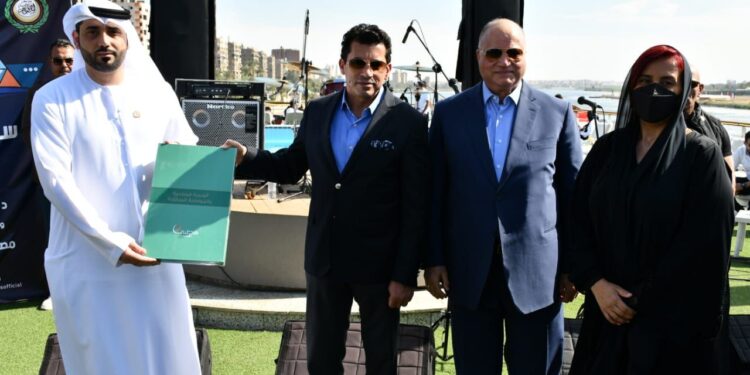 بمشاركة ١٣ دولة ..انطلاق سفينة الشباب العربي من القاهرة الي أسوان