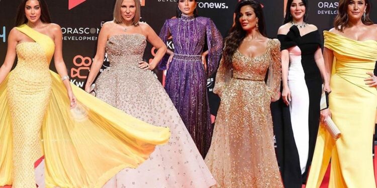 تعري النساء من علامات الساعة الصغري