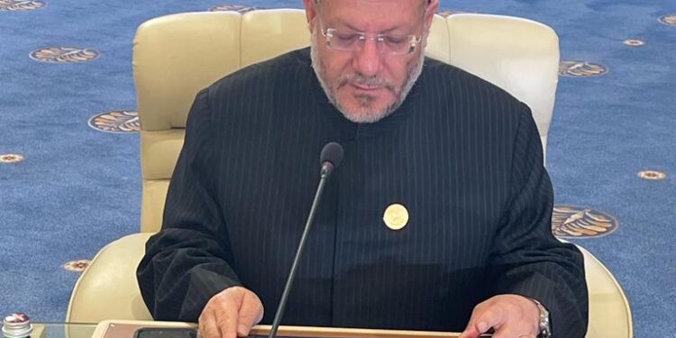 تفعيل ثقافة التسامح والعيش المشترك بين مختلف الأديان والثقافات يعد قضية محورية من القضايا الإنسانية الكبرى