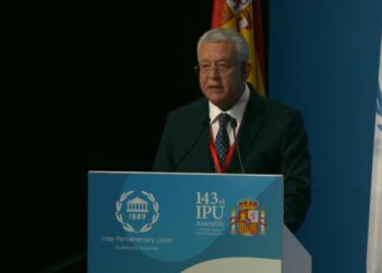 القيم الديموقراطية لطالما مثلت ضمانة جادة لمشاركة الشعوب في صنع واتخاذ القرار  وترسيخ الأمن والاستقرار المُجتمعي