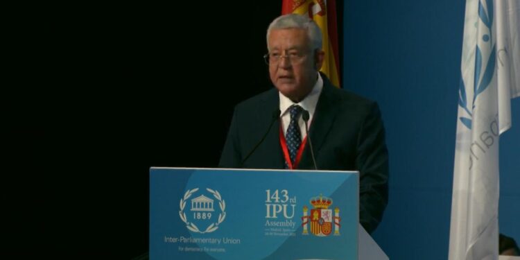 القيم الديموقراطية لطالما مثلت ضمانة جادة لمشاركة الشعوب في صنع واتخاذ القرار  وترسيخ الأمن والاستقرار المُجتمعي