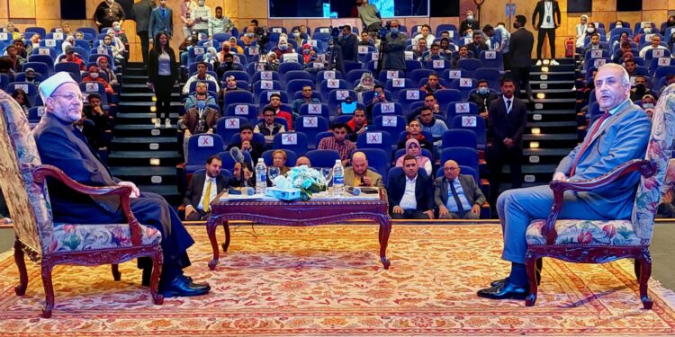 المعركة لم تنتهِ ولا يجب الاستهانة بالفكر المتطرف