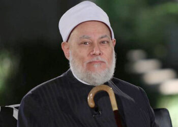 د. على جمعة: توقعات الأبراج للغيب حرام