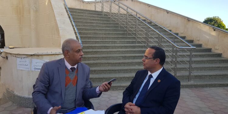 السيسى رئيس “العائلة المصرية”