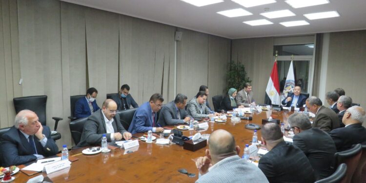 الأولوية.. لتلبية الاحتياجات الأساسية للمواطنين.. تنفيذًا للتوجيهات الرئاسية