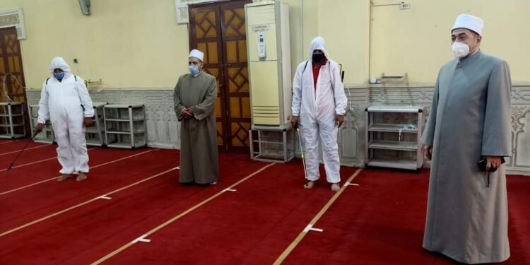 بالصور : استعدادًا لشهر رمضان المبارك انطلاق حملة الأوقاف الموسعة لنظافة المساجد على مستوى الجمهورية