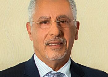 مصري يفوز بالمركز الأول في الشعر الفصيح بمسابقة “النخلة بألسنة الشعراء”