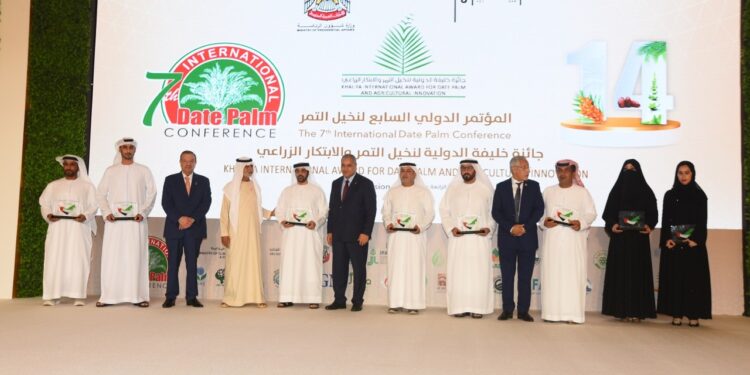 الإمارات تُكرّم الفائزين بجائزة خليفة الدولية لنخيل التمر بمشاركة وزير الزراعة المصري