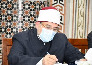 الكلمة أمانة ومسئولية وهي حجة لك أو عليك  وهي كالسهم إن نزع عن القوس لا يرجع