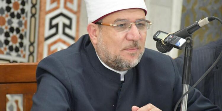 الكلمة أمانة ومسئولية وهي حجة لك أو عليك  وهي كالسهم إن نزع عن القوس لا يرجع