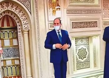 الرئيس افتتح مسجد سيدنا الحسين بعد تطويره