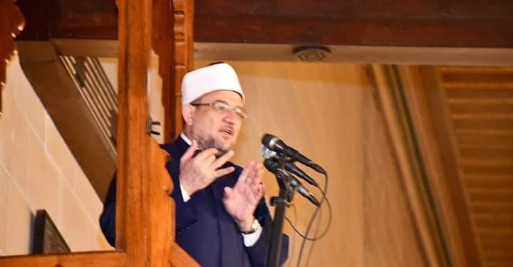 في إخفاء ليلة القدر حكمة إلهية كي نجتهد في كل الليالي