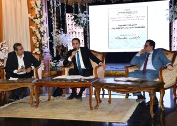 “الهوية المصرية”.. سلاحنا فى مواجهة “الانحراف الفضائى”