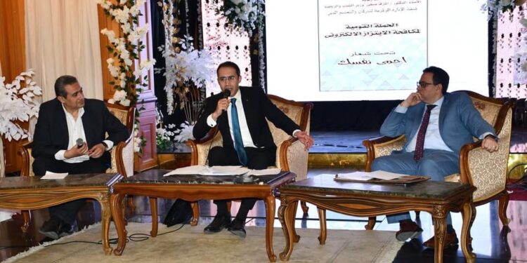 “الهوية المصرية”.. سلاحنا فى مواجهة “الانحراف الفضائى”