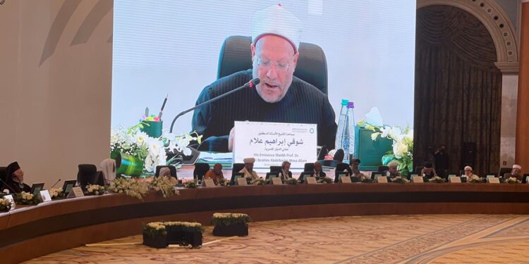 إرادة الله ورحمته شاءت أن خلقنا مختلفين في الألوان والألسنة والمعتقدات والأفكار   