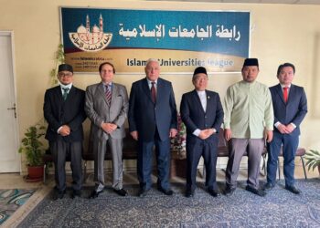 وفد من سلطنة بروناي يزور رابطة الجامعات الإسلامية