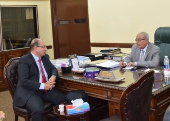 إعادة الإعتبار للغة العربية.. مطلب قومى