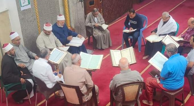 مقارئ الجمهور تزدحم بأهل القرآن بمساجد الجمهورية