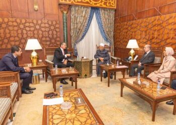 صندوق تحيا مصر يوقع برتوكول تعاون مع بيت الزكاة والصدقات المصري لتنفيذ مشروعات التنمية المستدامة