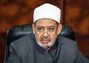 الأزهر يدعو الشعوب العربية والإسلامية لمقاطعة المنتجات الهولنديَّة والسويديَّة نصرةً للمصحف الشريف