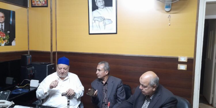 مائدة رمضان لشيخ المداحين كانت تجوب مساجد آل البيت لإطعام المساكين