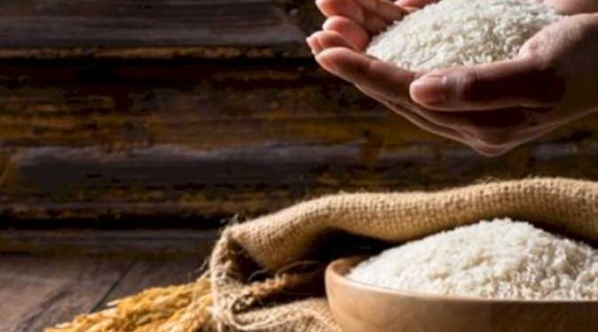 جدل كل عام : زكاة الفطر نقود أم حبوب؟ 