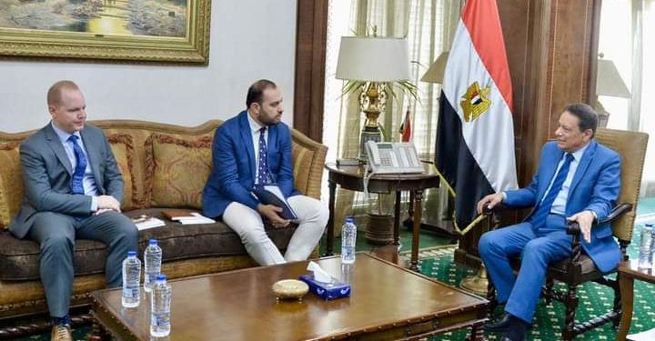 رئيس الأعلى للإعلام يلتقى وفدا من السفارة الأمريكية