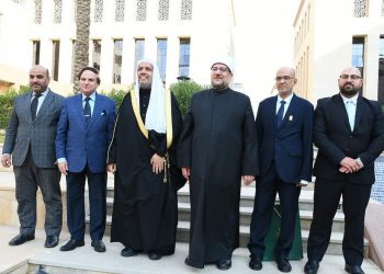 وزير الأوقاف وأمين عام رابطة العالم الإسلامي يهنئان سيادة الرئيس بفوزه الكبير بفترة رئاسية جديدة