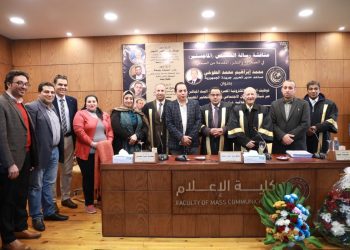 دليل مهني لتوظيف الصحـف عبر شبكات التواصل الاجتماعي