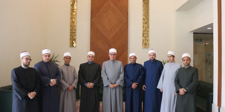 “البحوث الإسلامية” يطلق قوافل التوعوية إلى جنوب سيناء ومرسى مطروح