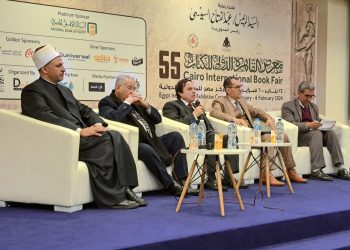 “تحديات العمل الدعوي في العصر الرقمي”.. ندوة لرابطة الجامعات الإسلامية بمعرض الكتاب