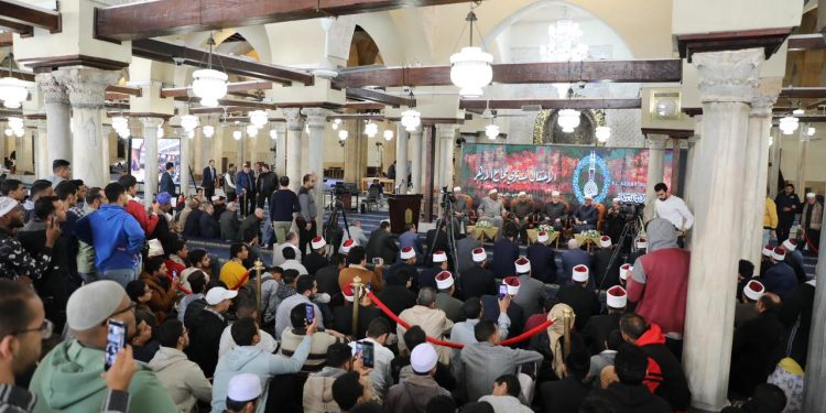 “كعبة العلوم” منارة للفكر.. محافظ على الوحدة الوطينة هوية