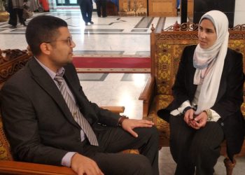 لا خلاف بين علماء الفلك والشريعة حول رؤية الهلال