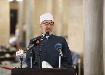 “كعبة العلوم” منارة للفكر.. محافظ على الوحدة الوطينة هوية
