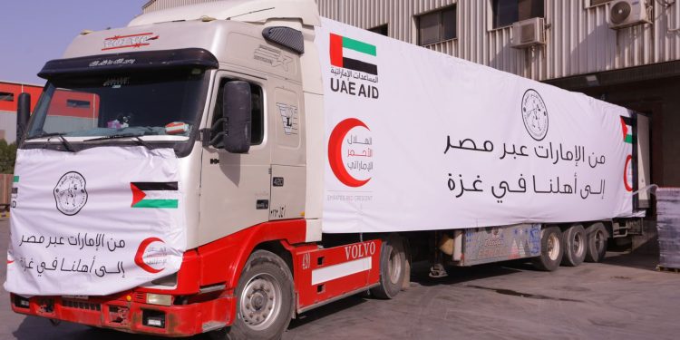 “من الإمارات عبر مصر إلى أهلنا في غزة”.. فعالية لمساعدة الأشقاء الفلسطينيين