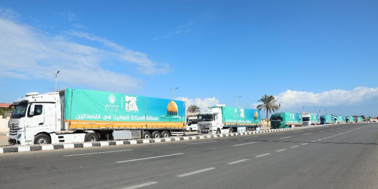 “مصر الخير” تعلن إدخال 1000 شاحنة مواد غذائية وإغاثية لغزة