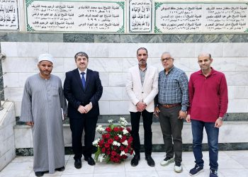 “شيخ المدَّاحين” سيد النقشبندى.. جدّه أذربيجانى