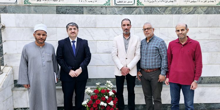 “شيخ المدَّاحين” سيد النقشبندى.. جدّه أذربيجانى