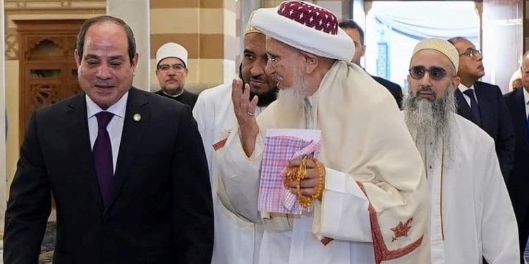 الرئيس فى افتتاح المسجد الزينبى.. بعد تجديده