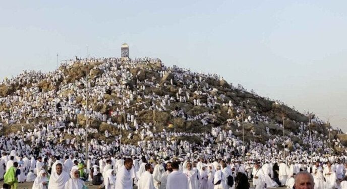 الرئيس يُشكِّل “لجنة أزمة” لمواجهة كارثة شهداء الحج!