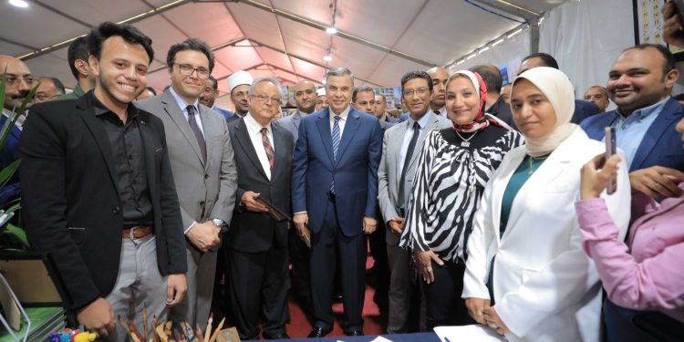 بالصور.. انطلاقُ فعاليات معرض مكتبة الإسكندرية الدولي للكتاب