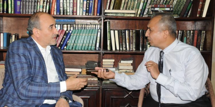 د.ربيع الغفير لـ”عقيدتي”: تجاهل تعاليم الأديان وراء”دموية البشر” وضياع مفاهيم الإنسانية