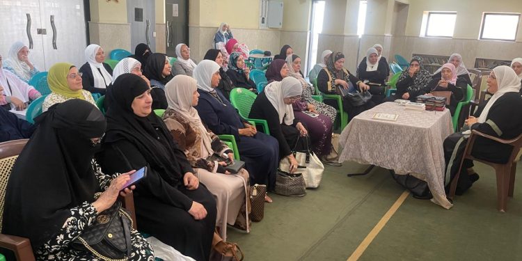 اجتماع الفضاء الافتراضى واللقاء المباشر.. لحفظ القرآن ودراسة السيرة